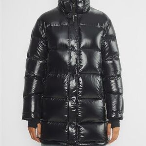 The Super Puff Mid - High Gloss Black